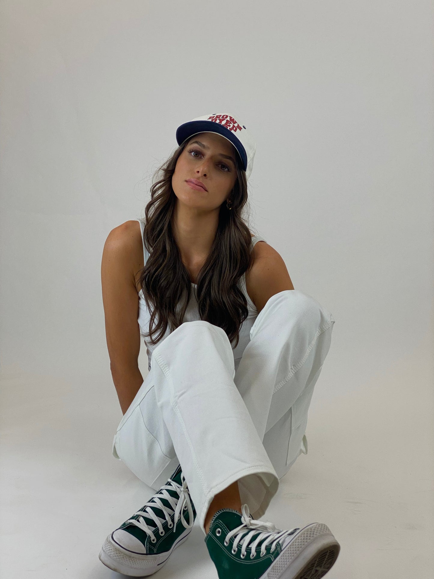 BROWN DYED GIRL LOGO HAT